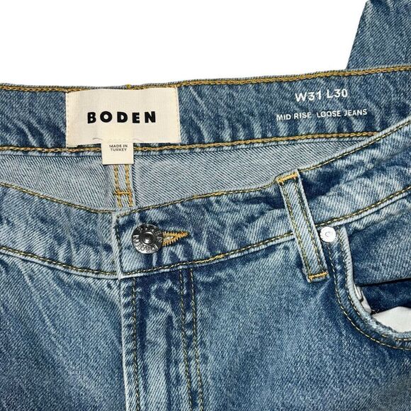 Boden Midrise Loose Fit Distressed Light Wash Jeans Size 31 - Picture 11 of 13